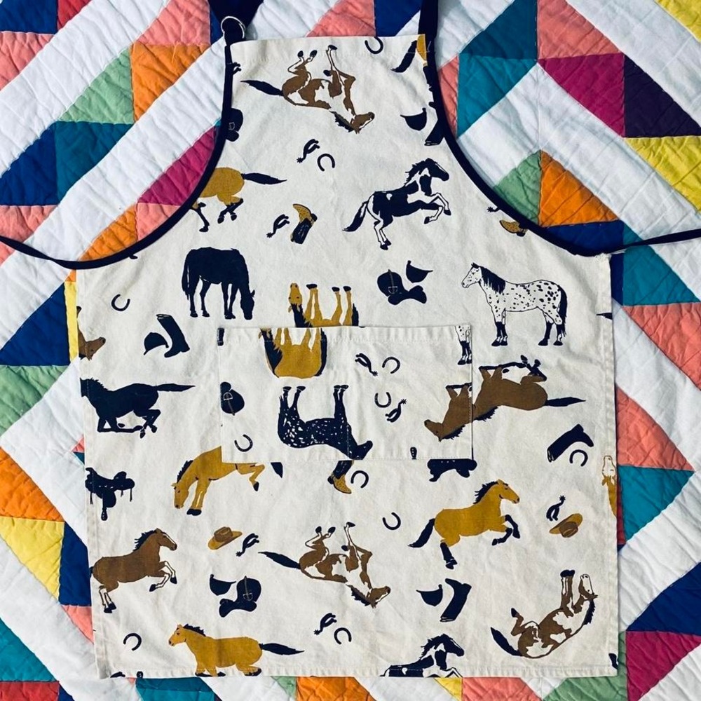 Vintage 90s White and Brown Hourse Print Western‎ Apron